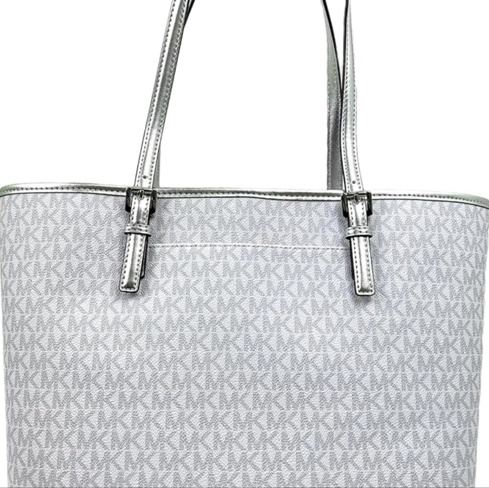 NWT Michael Kors Jet Set Girls Medium Carry All Tote, Retail $368 - Picture 2 of 11